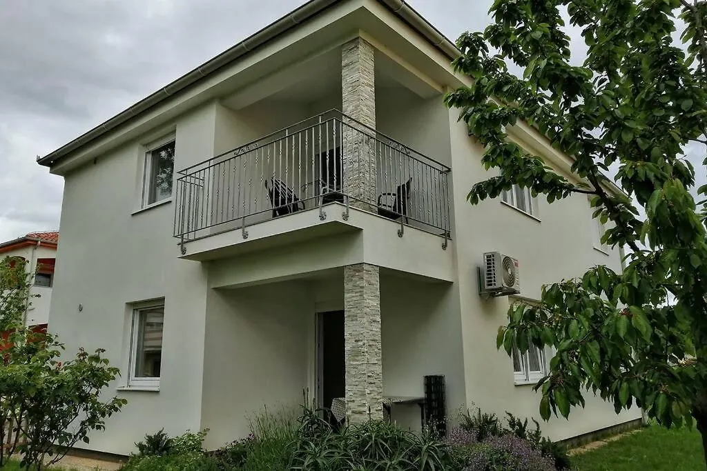 Apartments Mm Medulin Croatia